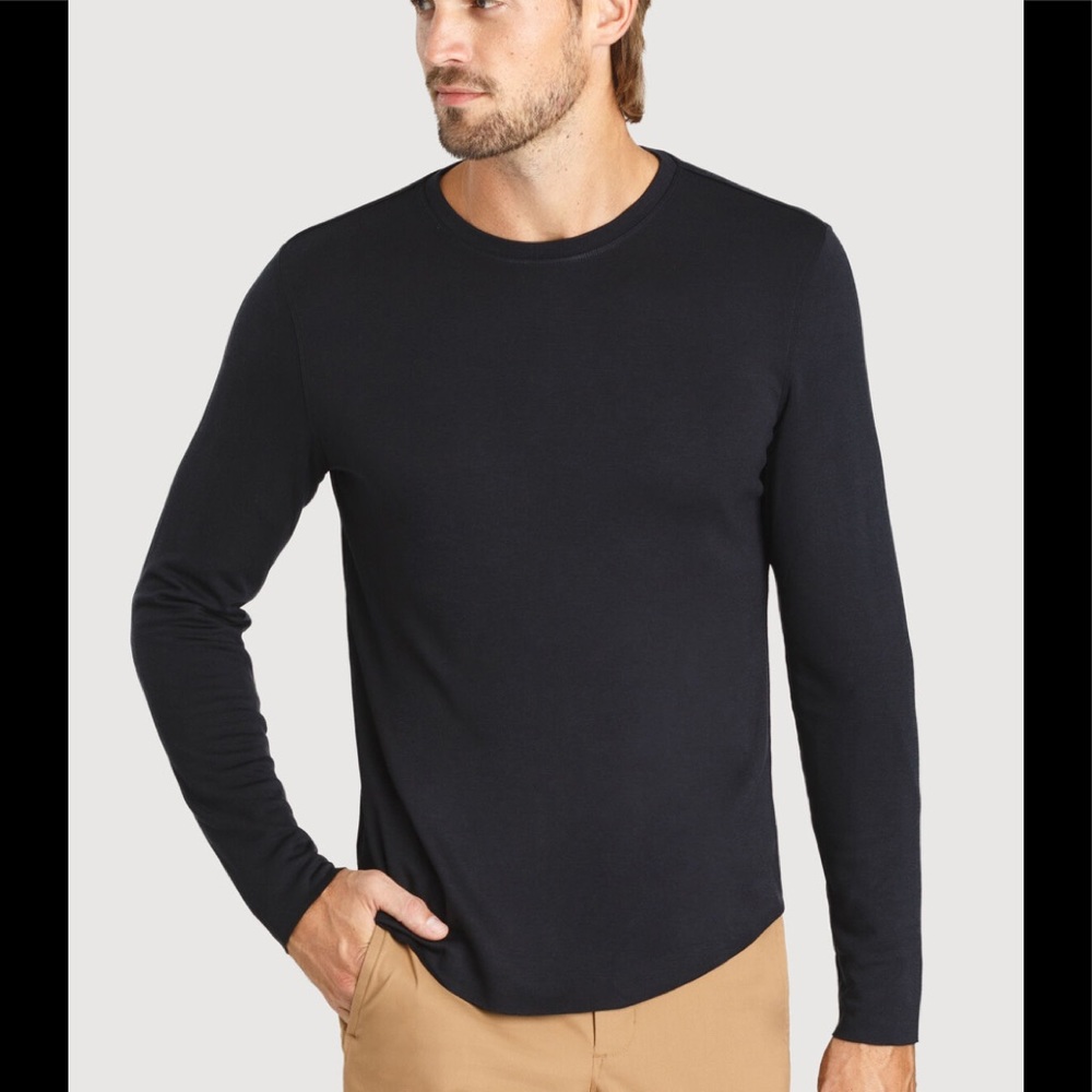 Kit and ace BFT long sleeve crew neck
